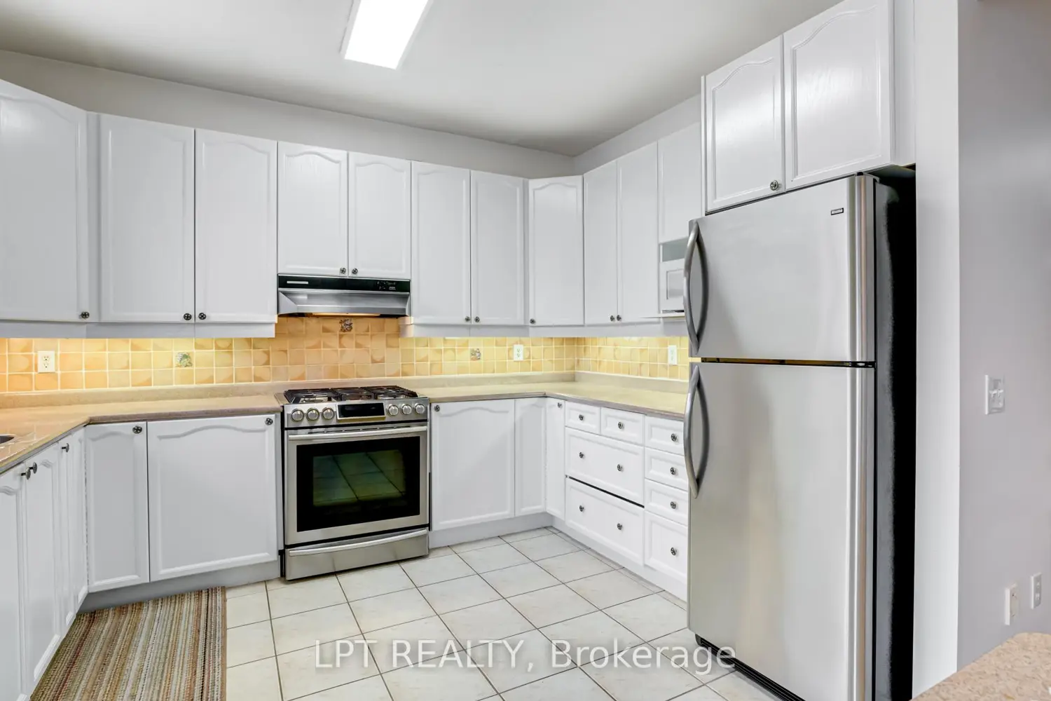 Additional image 8 of 19 Treeline Boulevard