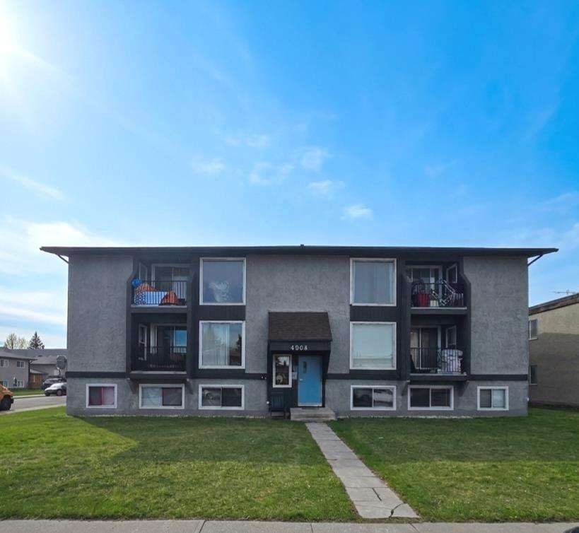 4503 73 Street NW, Calgary, AB, T3B 2M3