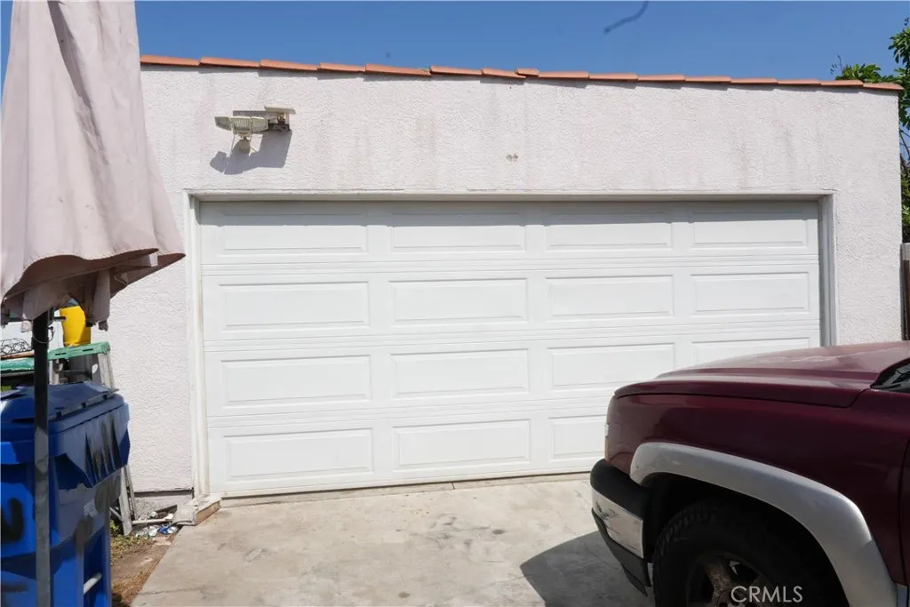 Additional image 13 of 611 W 91st St, Los Angeles, CA 90044