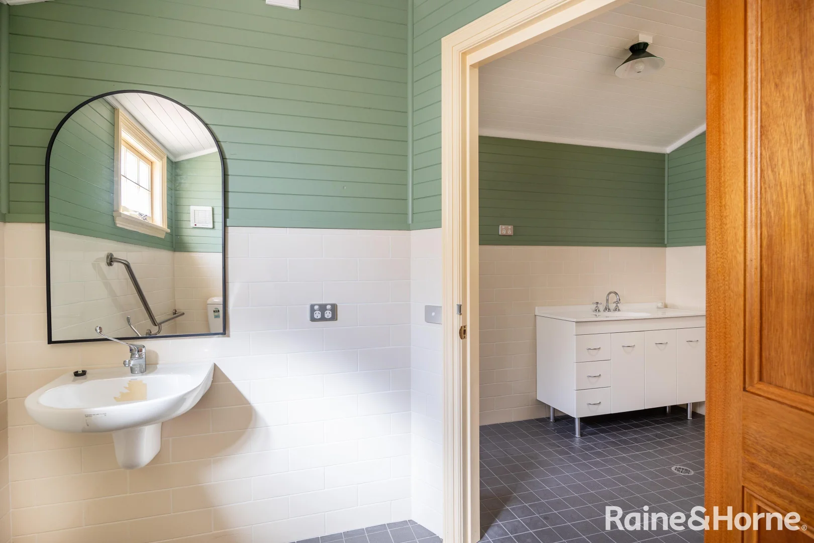 Additional image 16 of 67 - 69 Princes Highway 'The Old Bakery', Milton NSW 2538