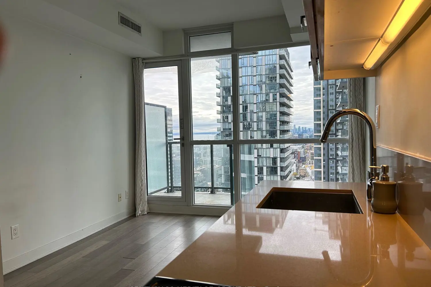 Additional image 15 of 290 Adelaide Street 3203