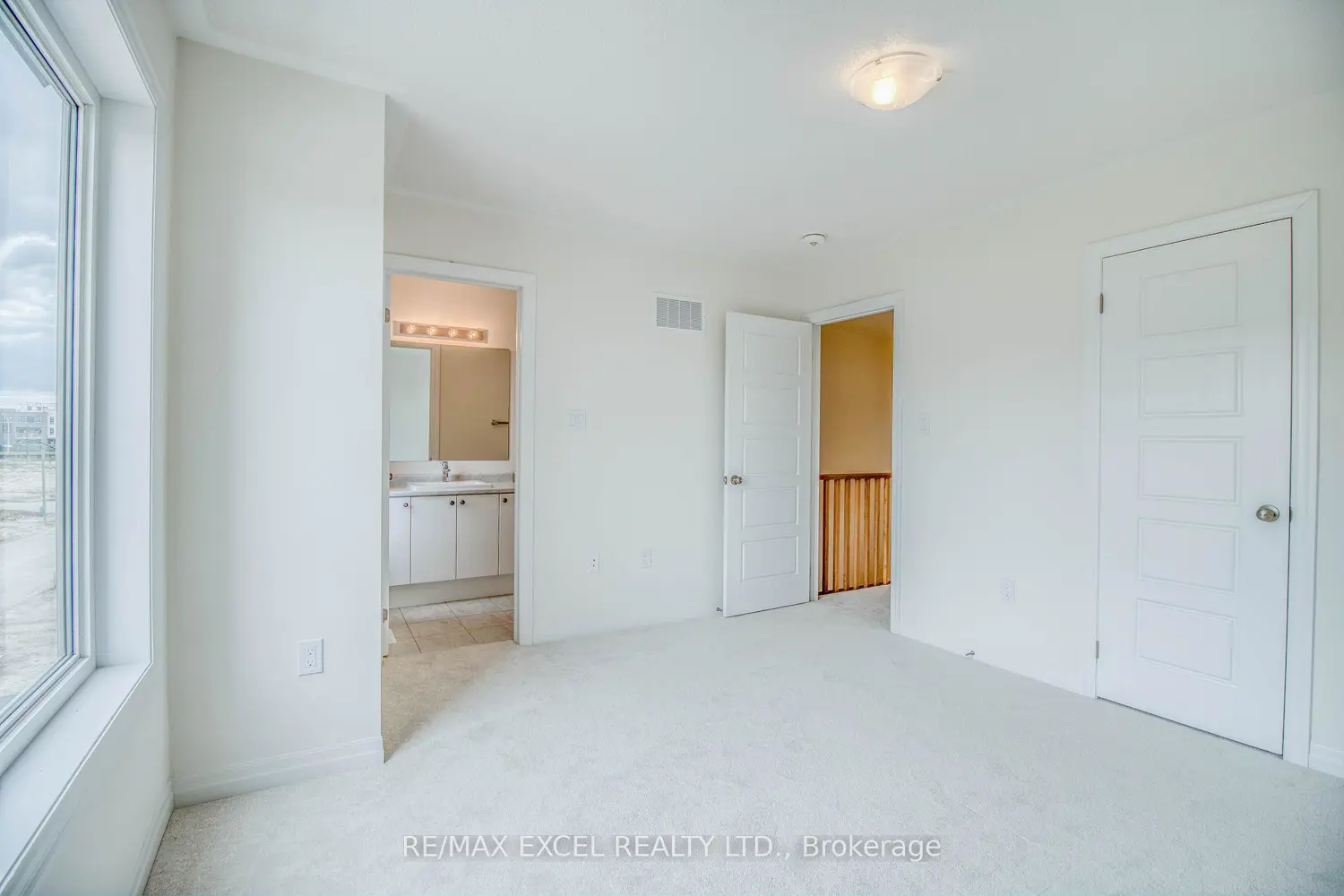 Additional image 17 of 124 Solstice Circle