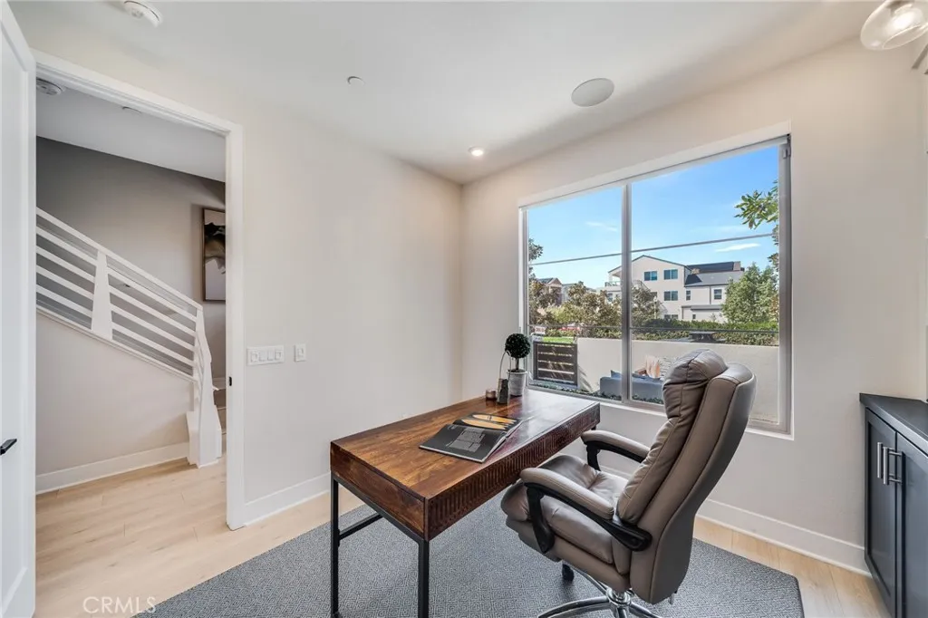 Additional image 89 of 244 Abacus, Irvine, CA 92618