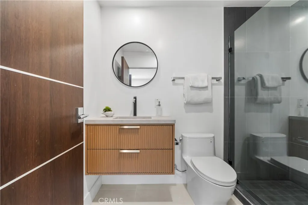 Additional image 98 of 214 El Porto Street, Manhattan Beach, CA 90266