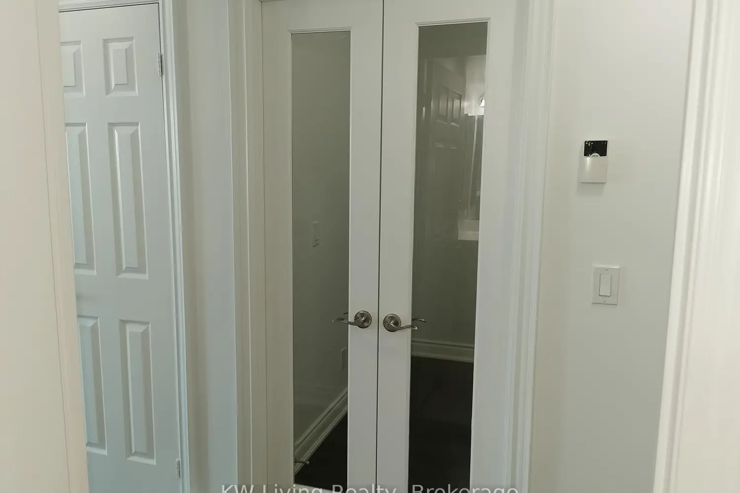 Additional image 11 of 15 Greenview Avenue 1502