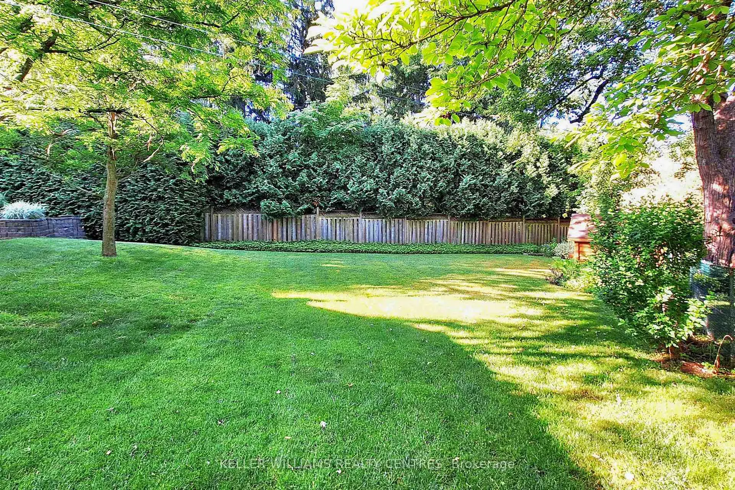 Additional image 17 of 27 Hawthorne Lane