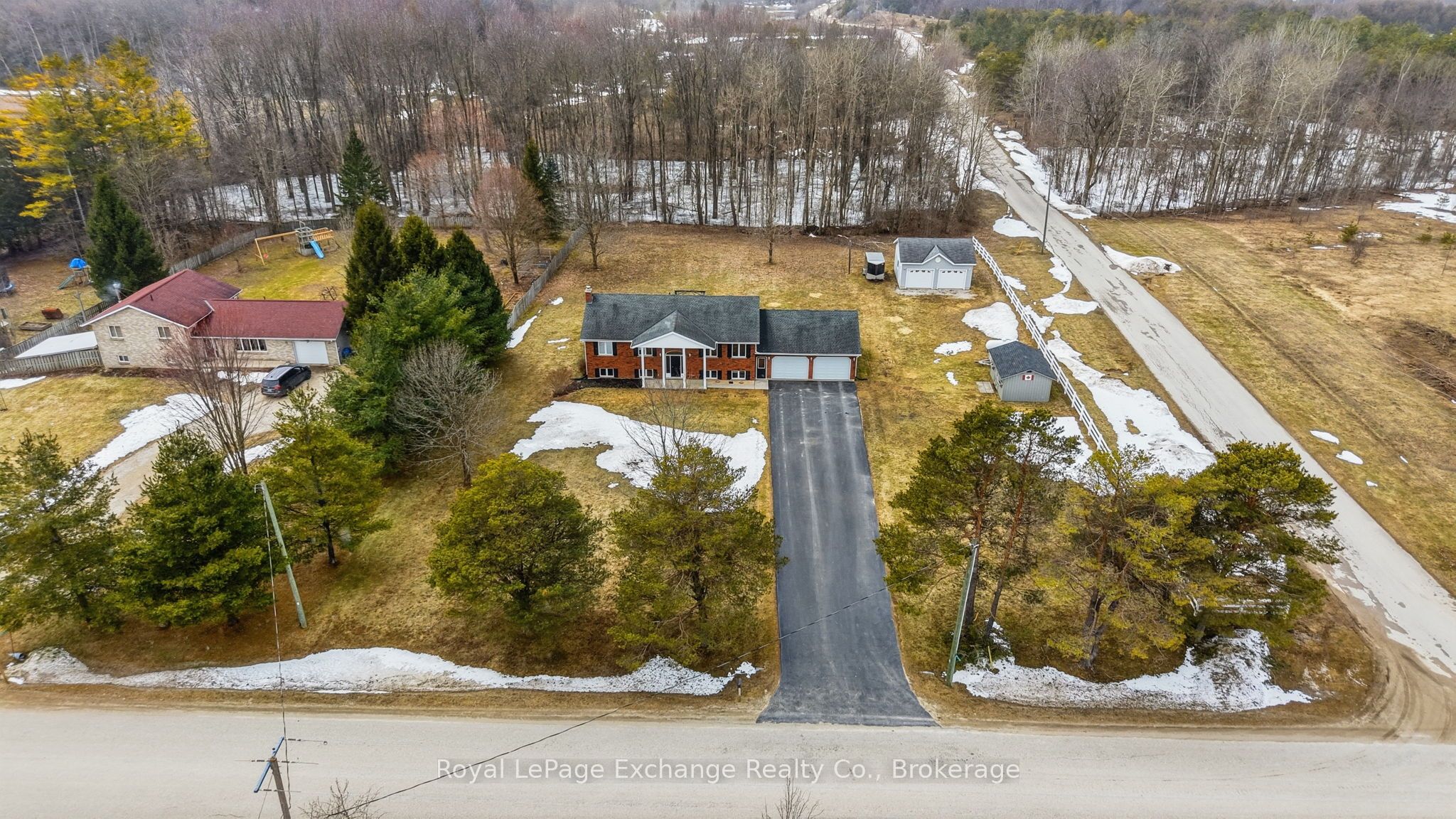 Additional image 3 of 393460 2 Concession, West Grey, ON, N0G 1R0