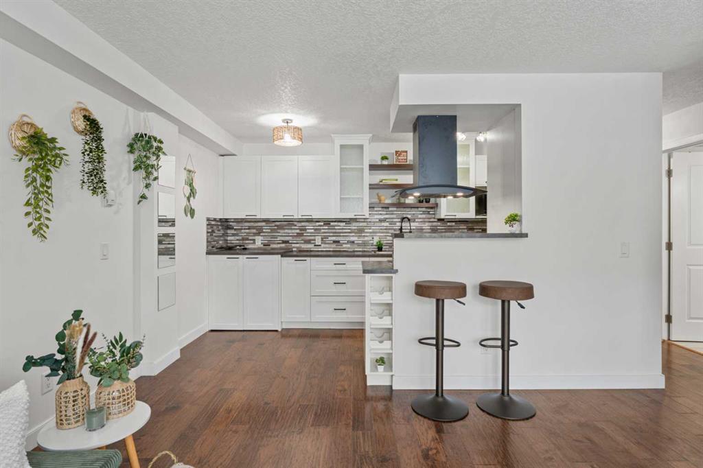 Additional image 2 of 105-123 24 Avenue SW, Calgary, AB, T2S 0J8