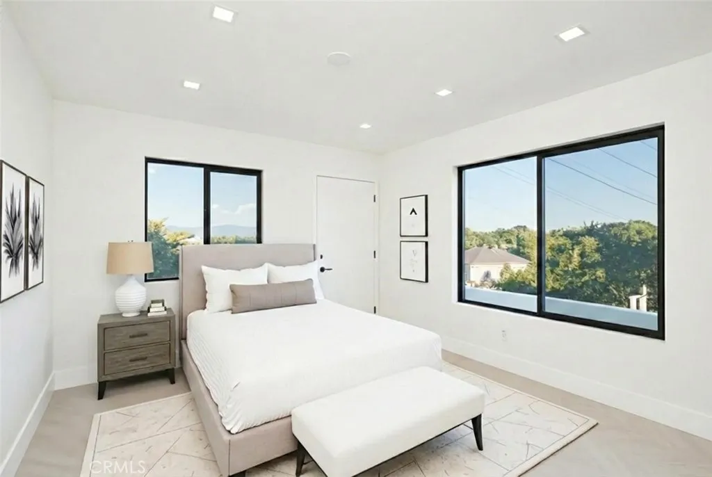 Additional image 109 of 18827 Edleen Drive, Tarzana, CA 91356