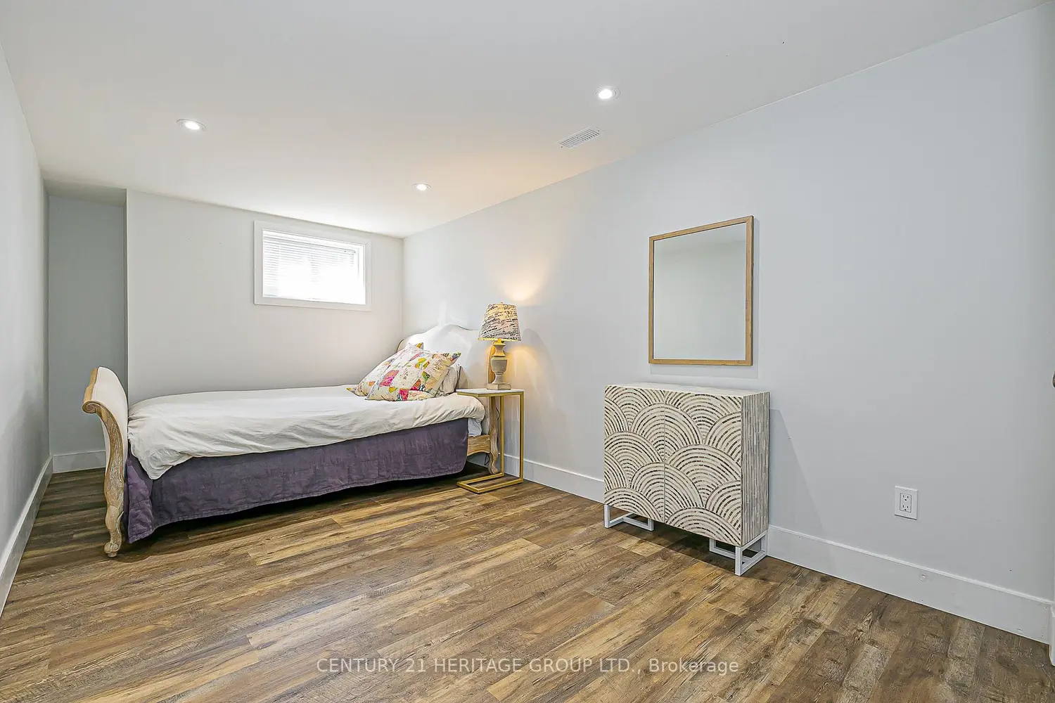 Additional image 13 of 164 Park Avenue