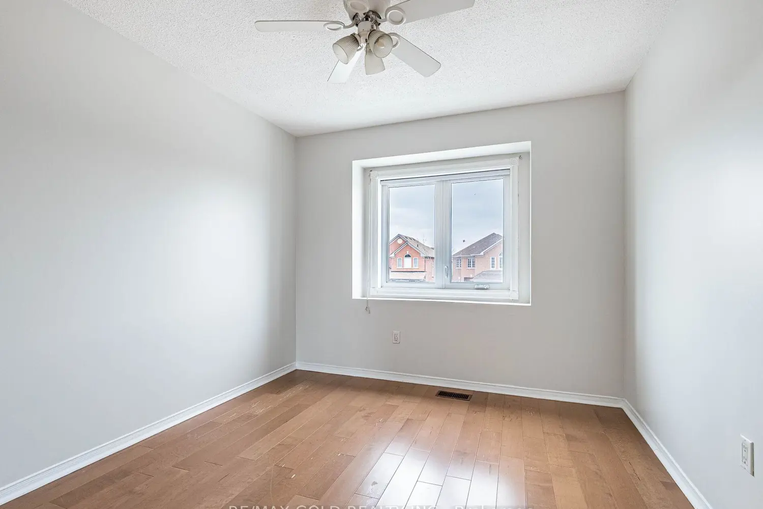 Additional image 14 of 33 Fiddleneck Crescent