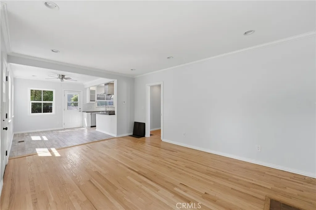 Additional image 24 of 5857 E Mezzanine Way, Long Beach, CA 90808