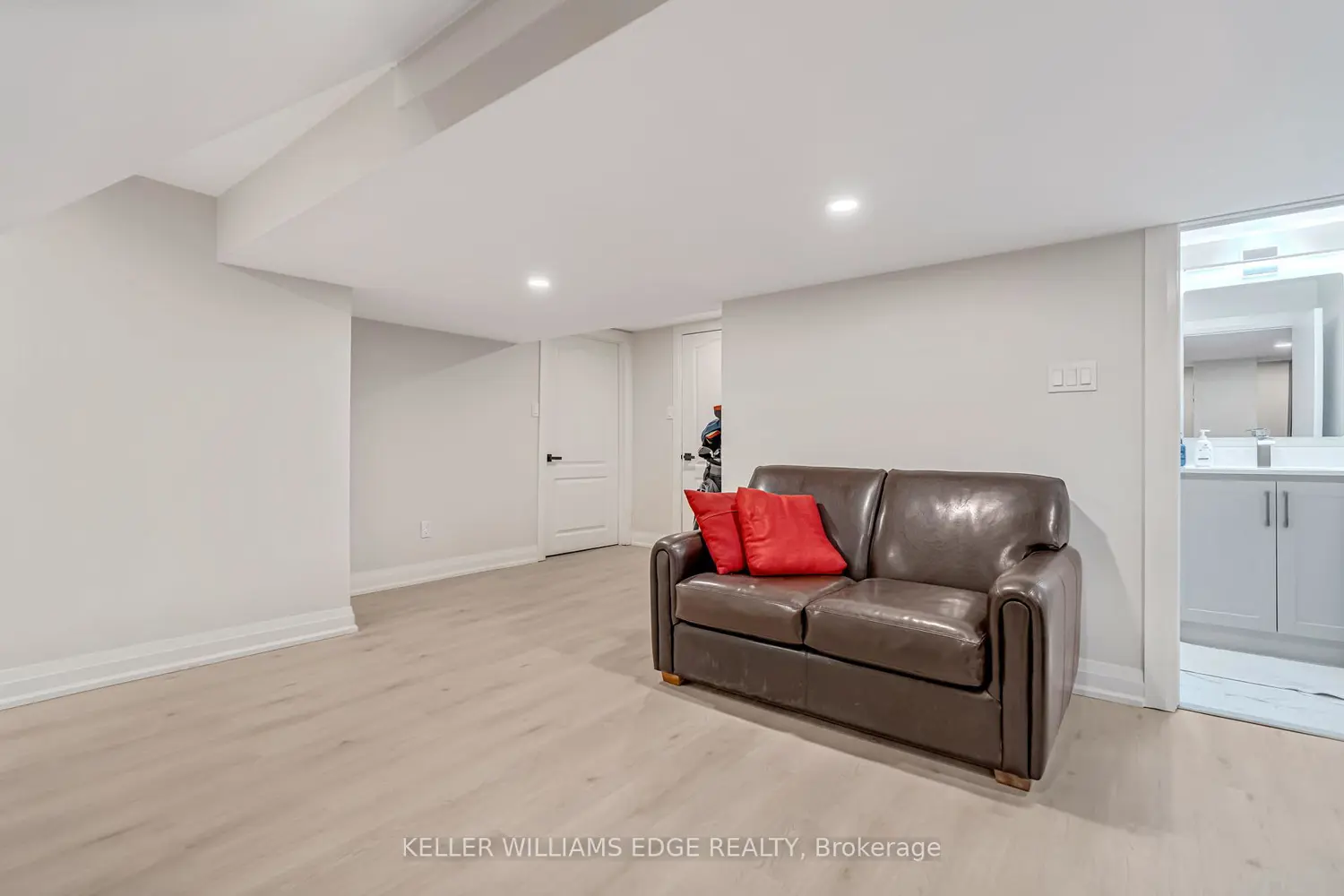 Additional image 13 of 101 Corman Avenue