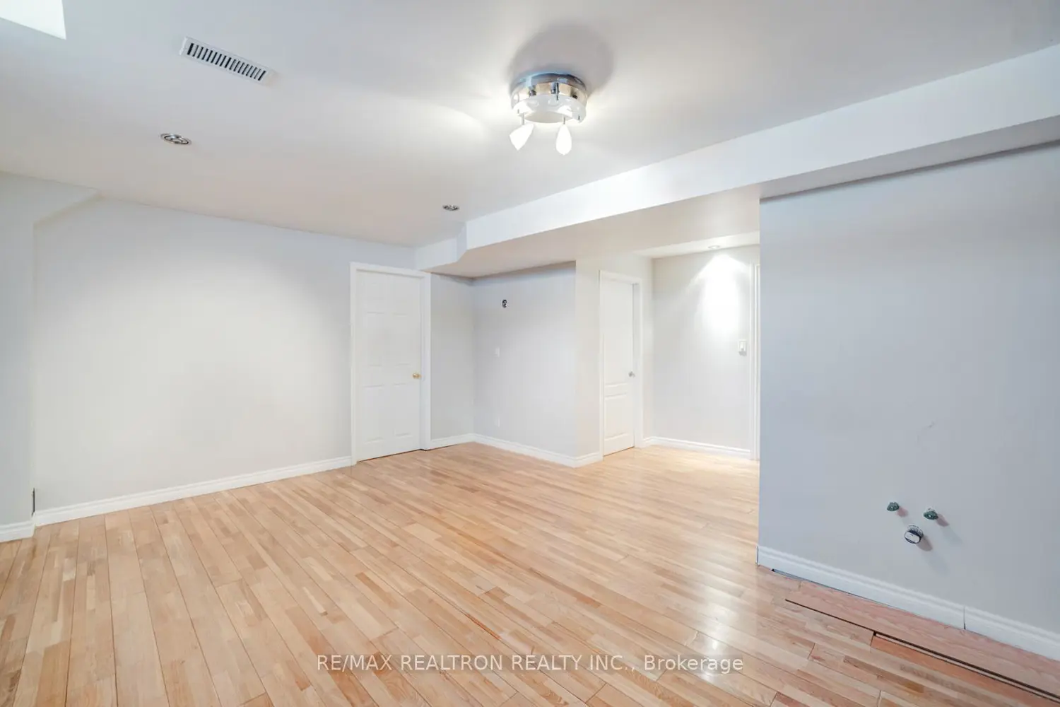 Additional image 18 of 22 Samuel Teitel Court