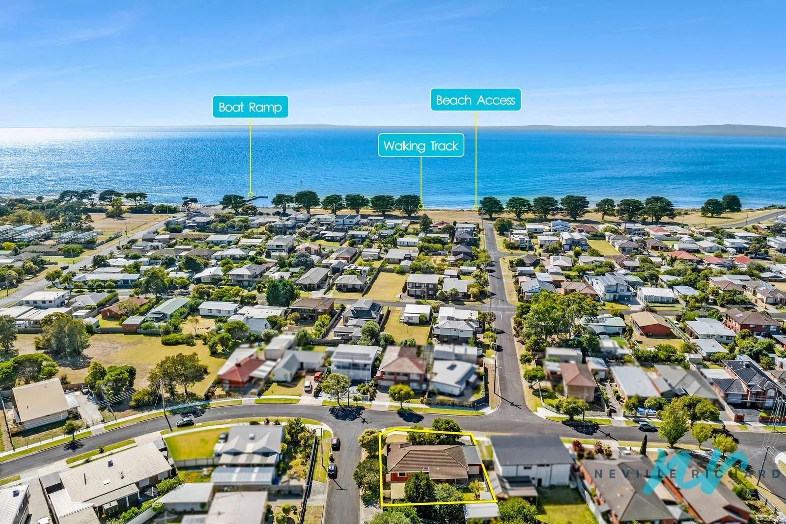 14 Horne Avenue, St Leonards VIC 3223