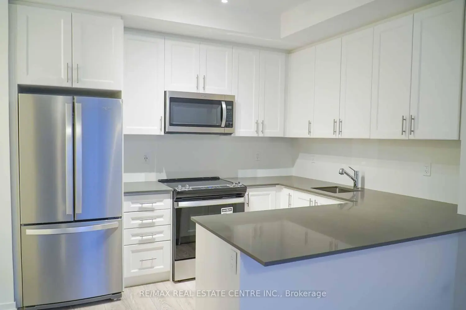 Additional image 13 of 14 Lytham Green Circle 24