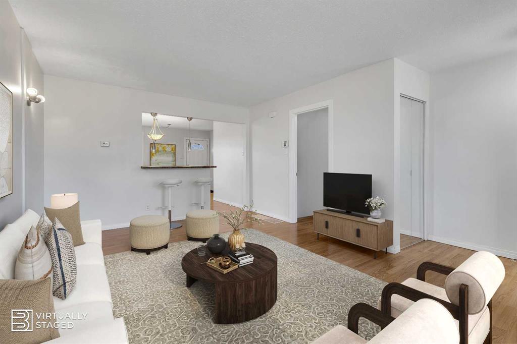 Additional image 3 of 314-2211 19 Street NE, Calgary, AB, T2E 4Y5