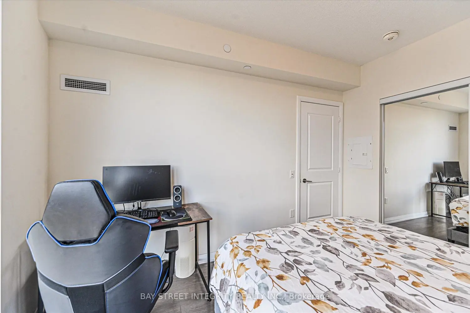 Additional image 11 of 35 Watergarden Drive 2719