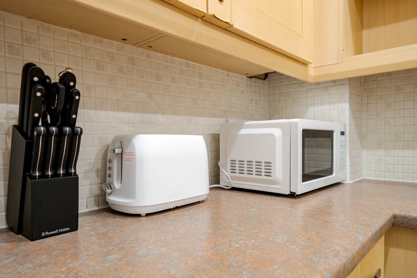 Additional image 13 of 3 Bed Semi-Detached House, New Village Way, LS27, N1 7GU