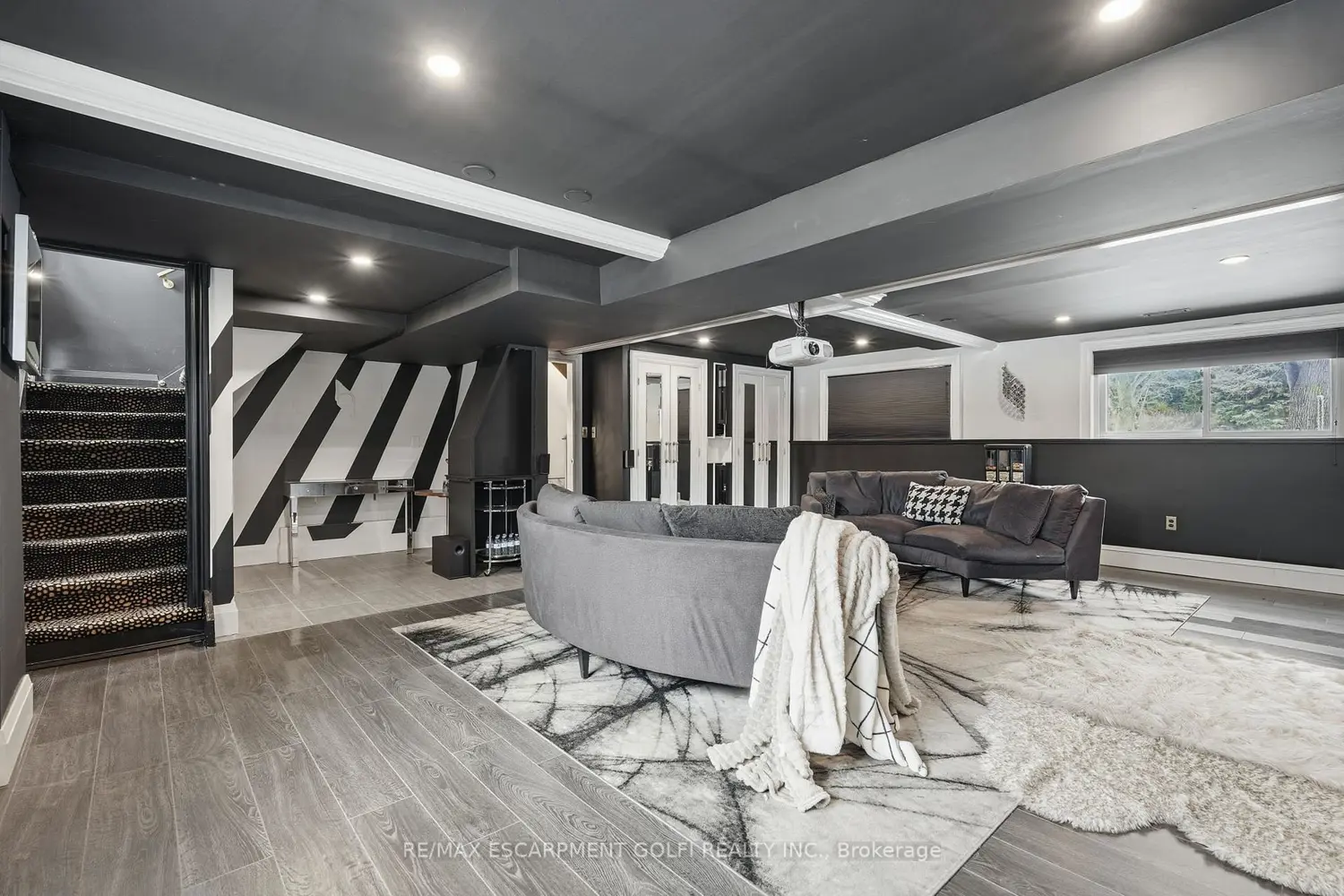 Additional image 13 of 13 Upper Canada Drive