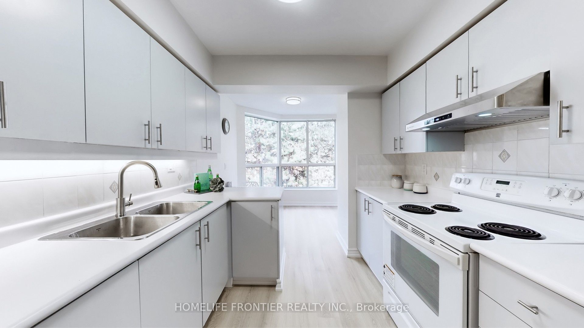 Additional image 6 of 306-9 Chalmers Road, Richmond Hill, ON, L4B 3N3