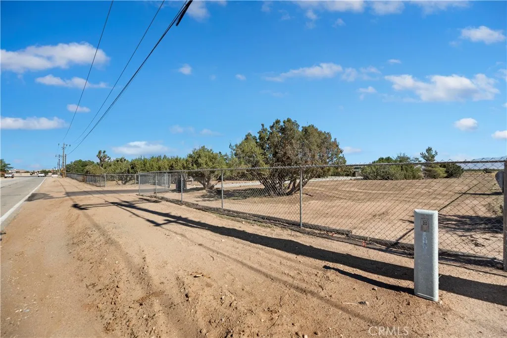 Additional image 92 of 7215 Kourie Way, Oak Hills, CA 92344