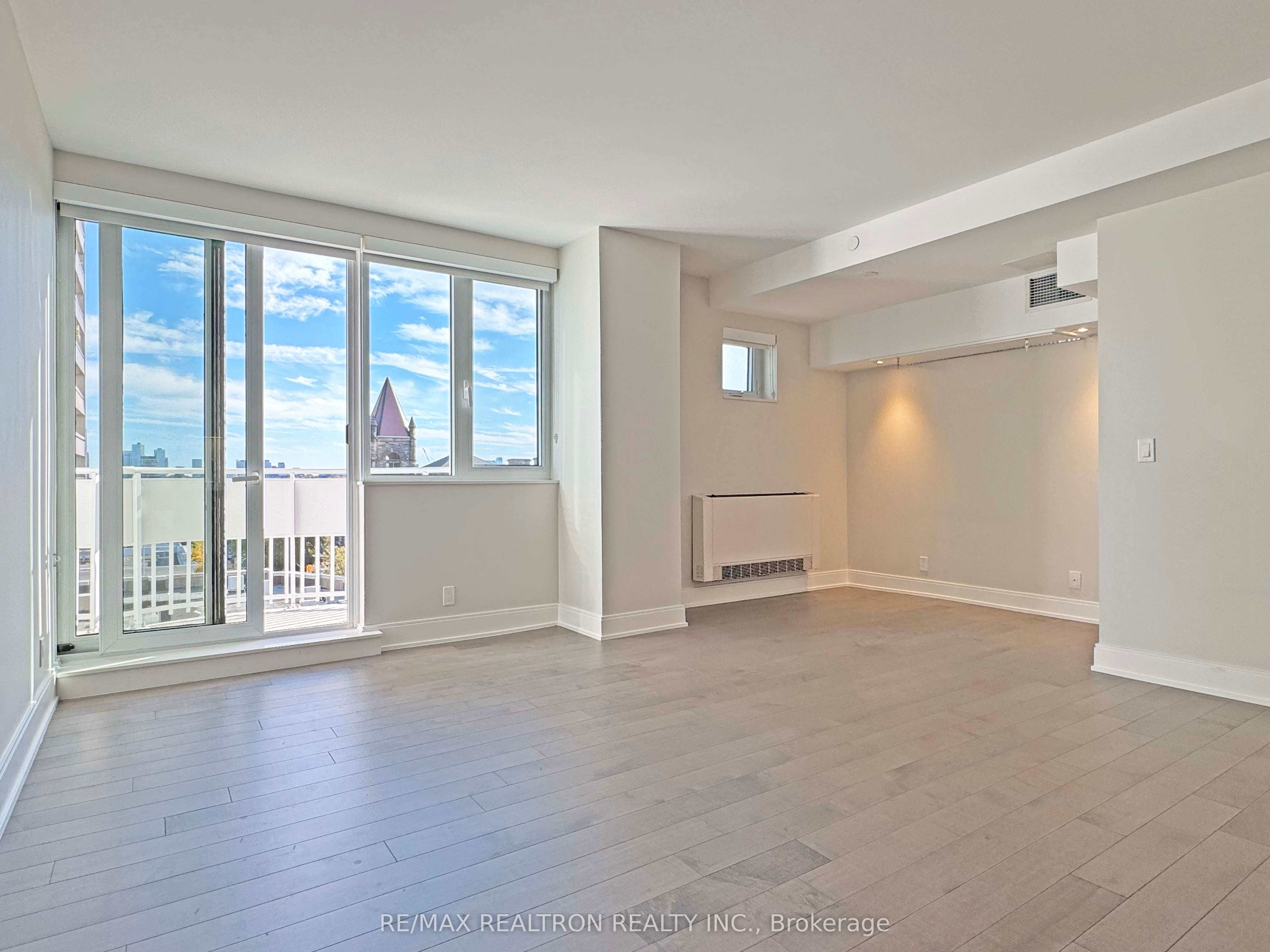 Additional image 2 of 602-11 Walmer Road, Toronto, ON, M5R 2W9