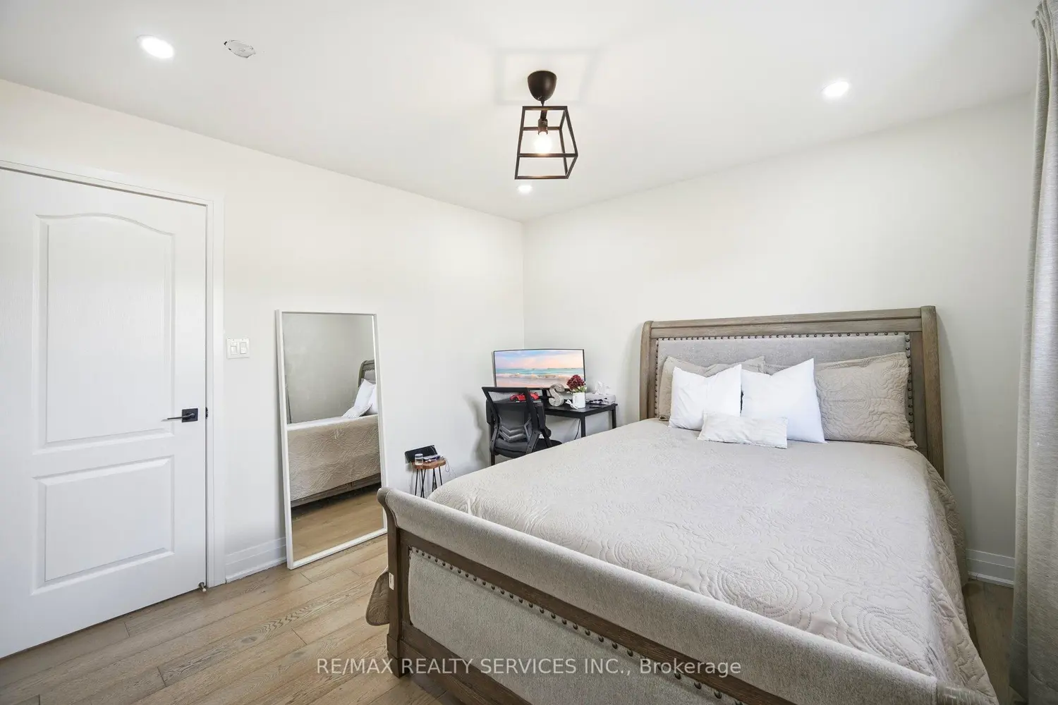 Additional image 10 of 71 Hutton Crescent