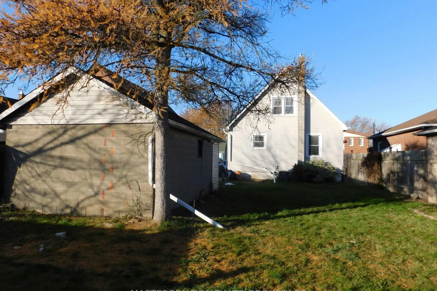 Additional image 19 of 4096 Dyson Avenue