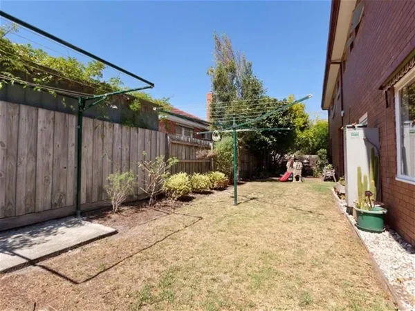 Additional image 7 of 3/10 Elm Grove, Parkdale VIC 3195