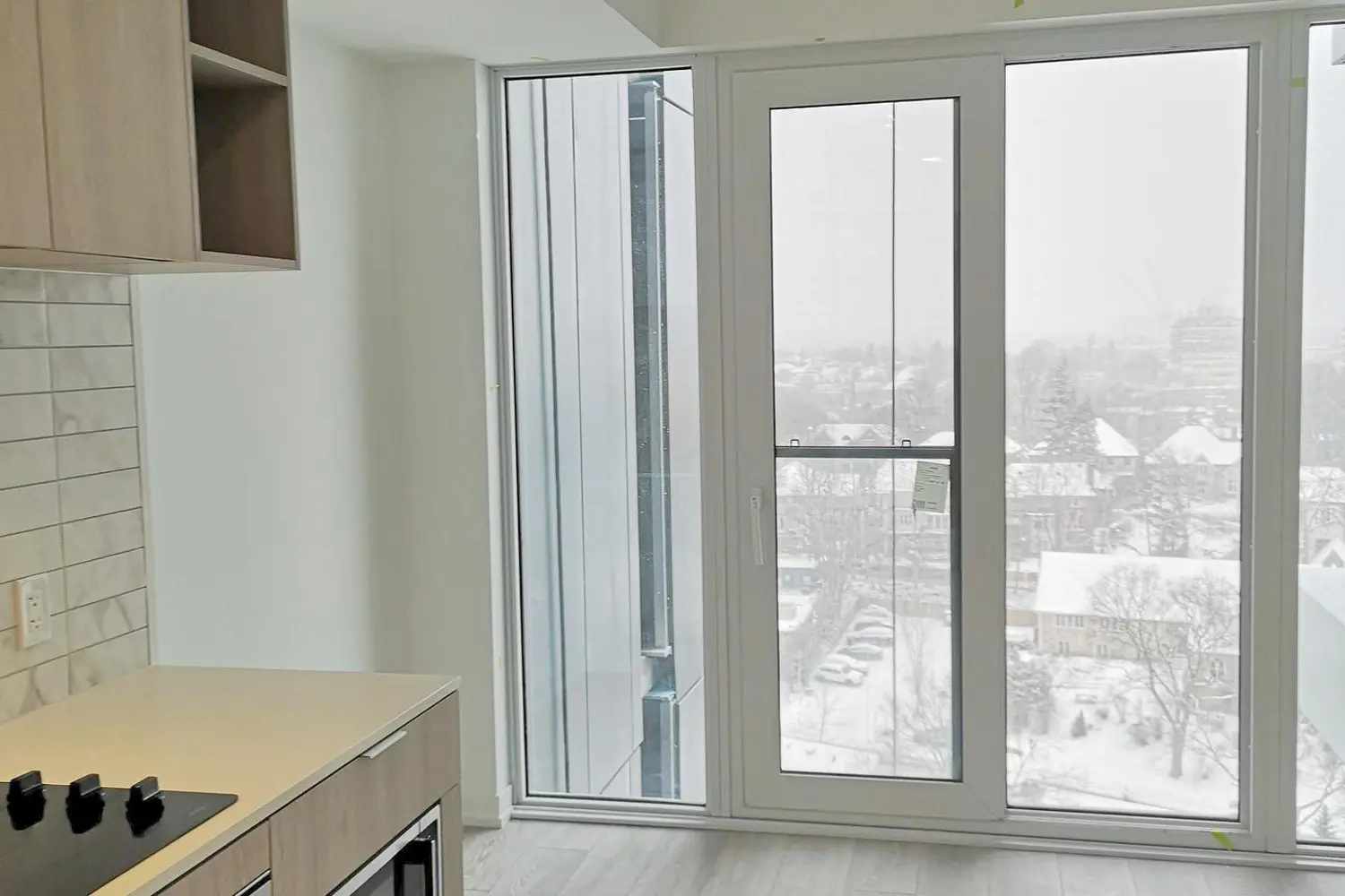 Additional image 6 of 2020 Bathurst Street 1611