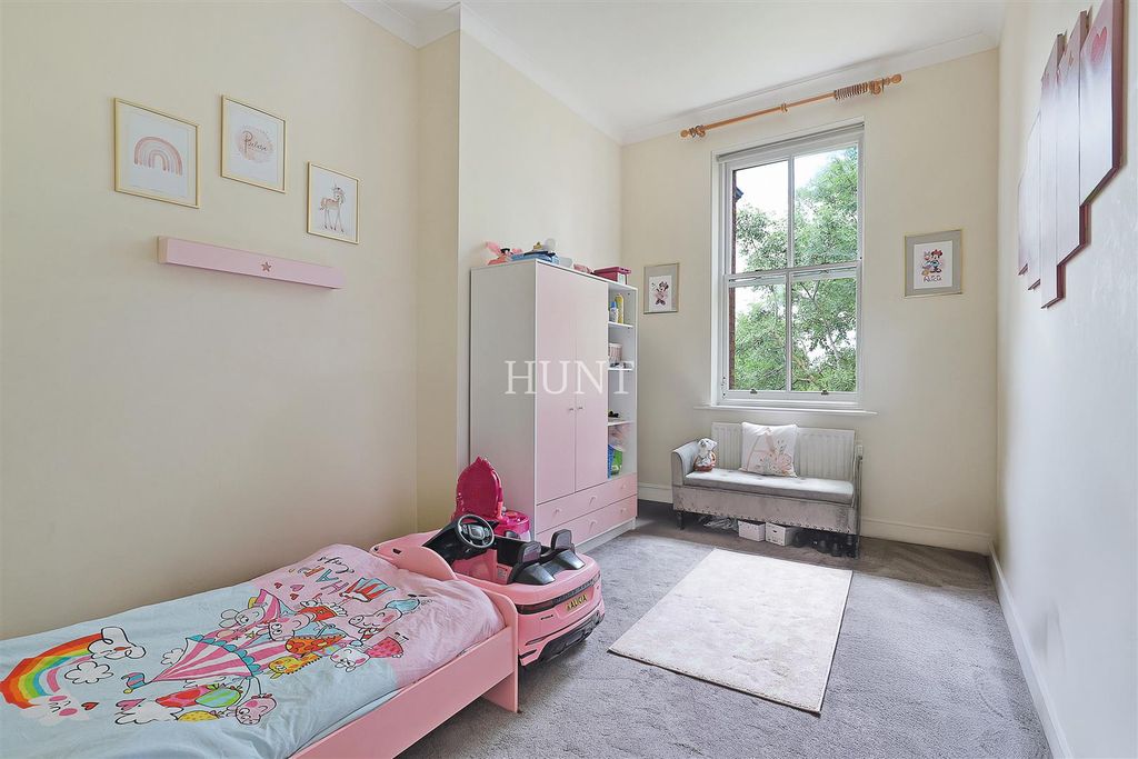 Additional image 19 of 2 bed flat for saleSutherland House, Repton Park, Woodford Green IG8