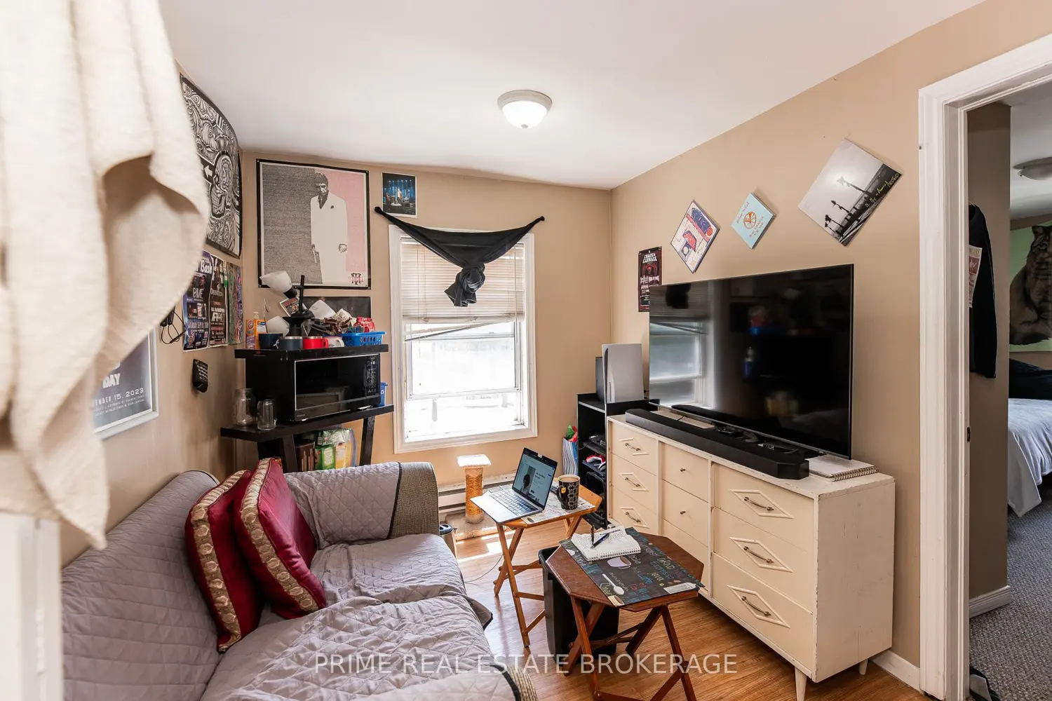 Additional image 16 of 376 Burwell Street