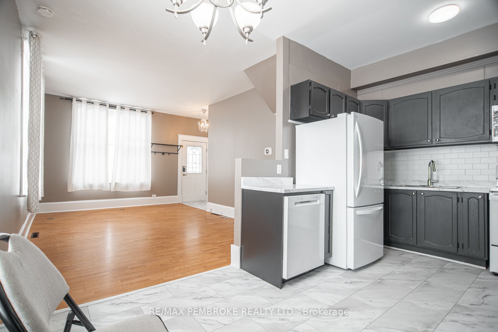 Additional image 5 of 359 Metcalfe Street, Pembroke, ON, K8A 2W1