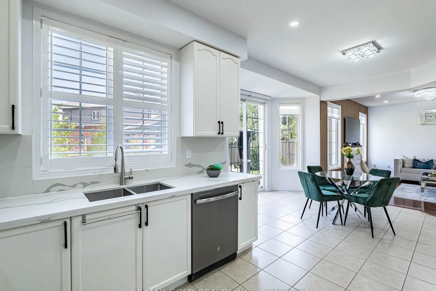 Additional image 9 of 36 Treegrove Crescent