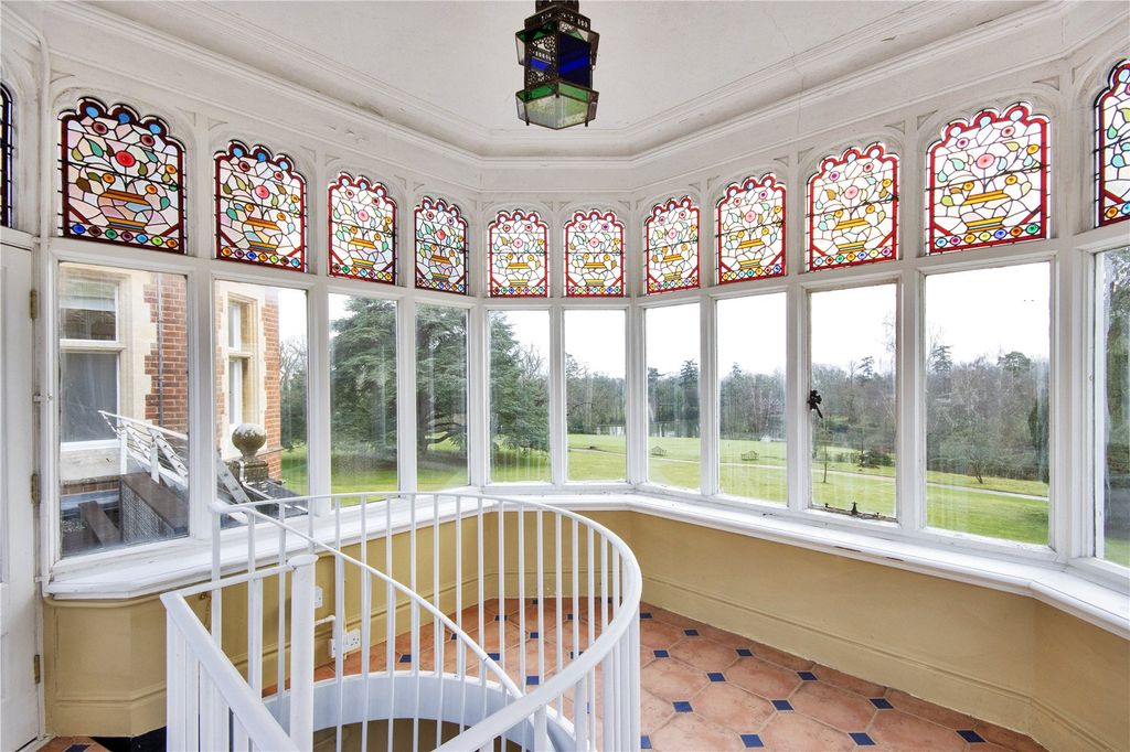 Additional image 13 of 2 bed flat for saleNorth Frith Park, Hadlow, Tonbridge, Kent TN11