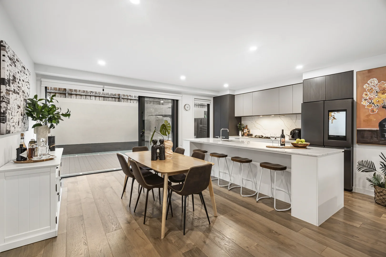 Additional image 3 of 3/142 Templestowe Road, Templestowe Lower VIC 3107