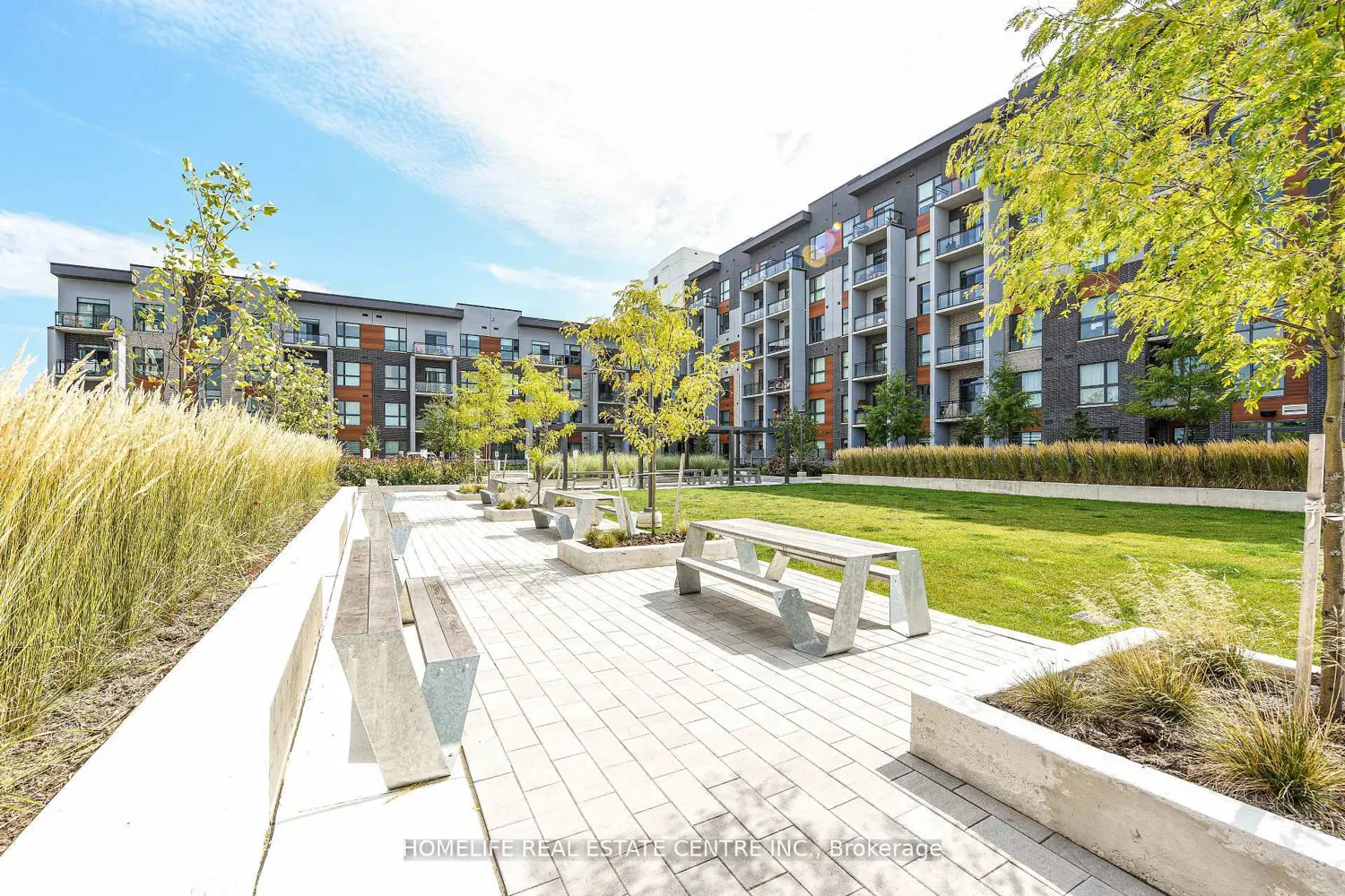 Additional image 12 of 95 Dundas Street 104