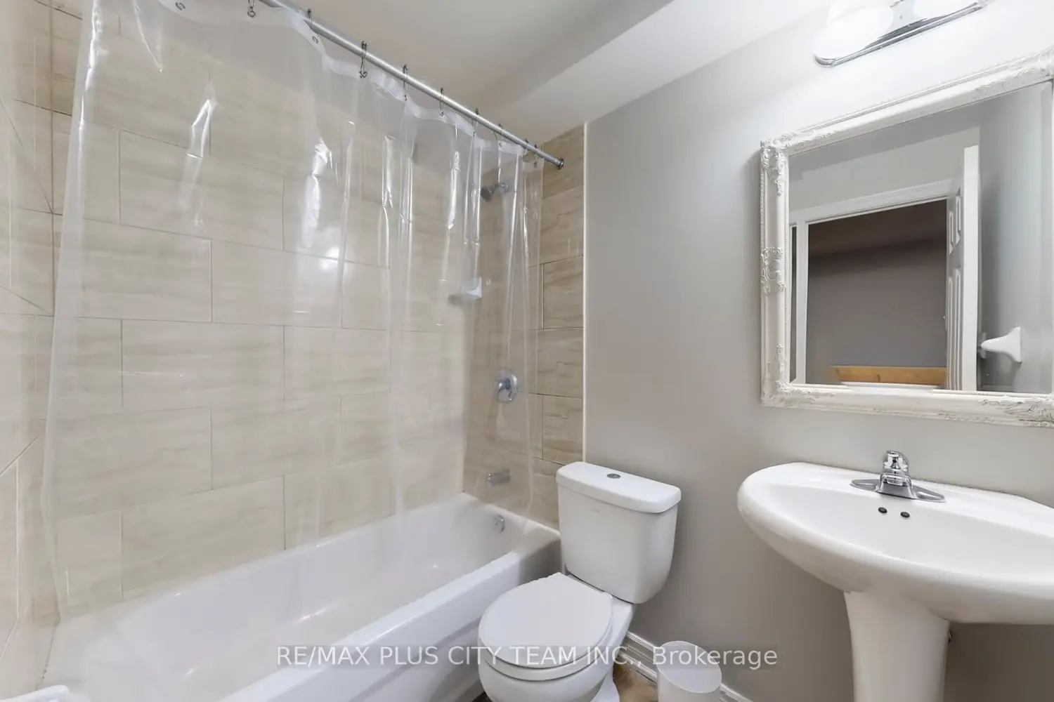 Additional image 14 of 4 Slessor Lane