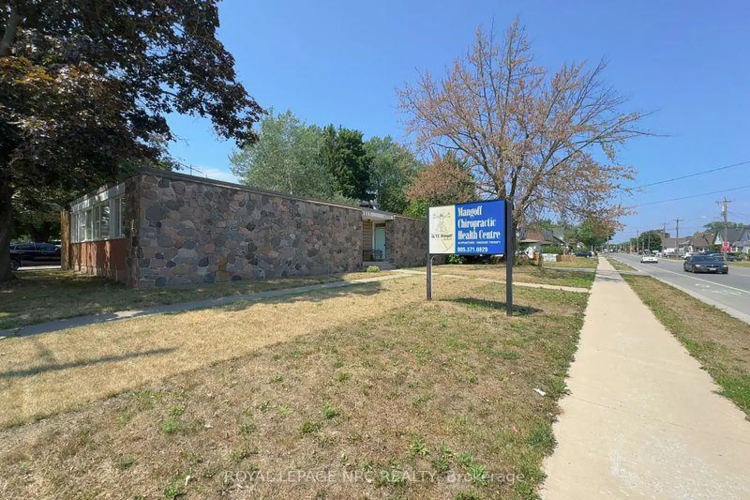 Additional image 17 of 4213/4207 Drummond Rd Road