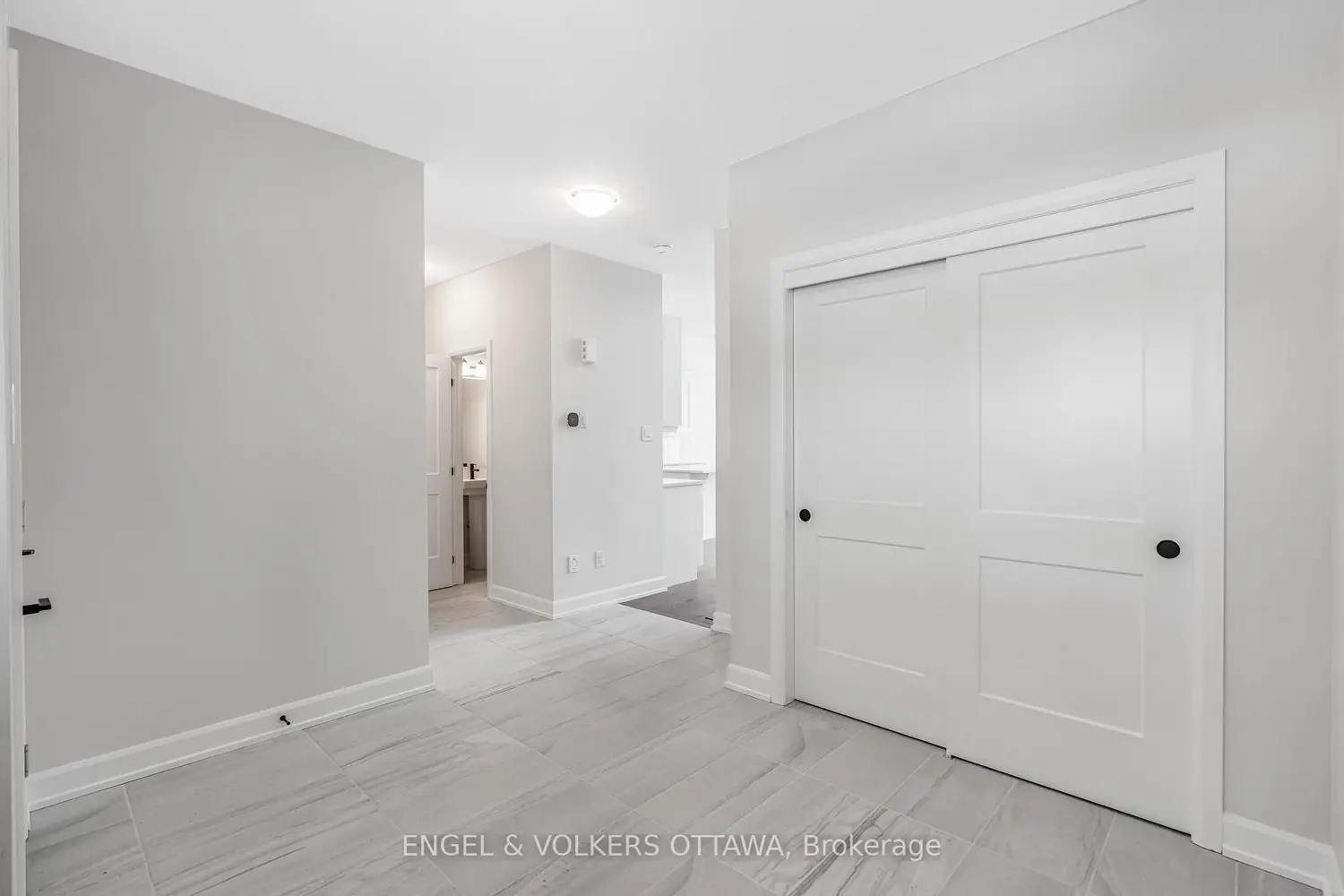 Additional image 4 of 683 Fisher Street