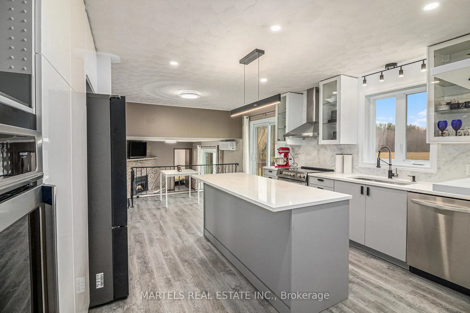 Additional image 7 of 844 Principale Street