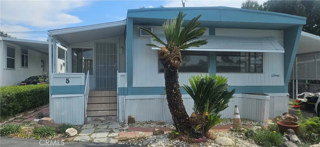 5 Ramona Way, Mission Hills (San Fernando), CA 91345