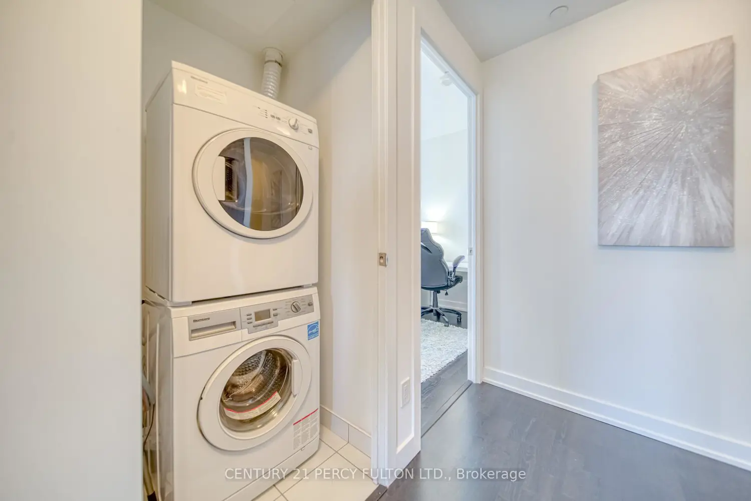 Additional image 17 of 501 St Clair Avenue 1211