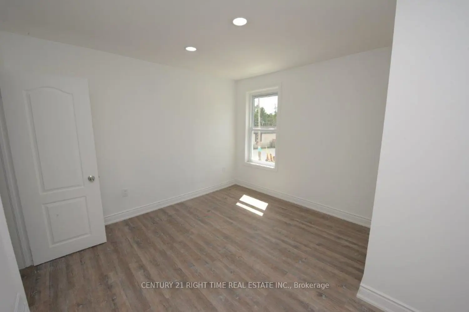 Additional image 8 of 79-71 Cedar Street