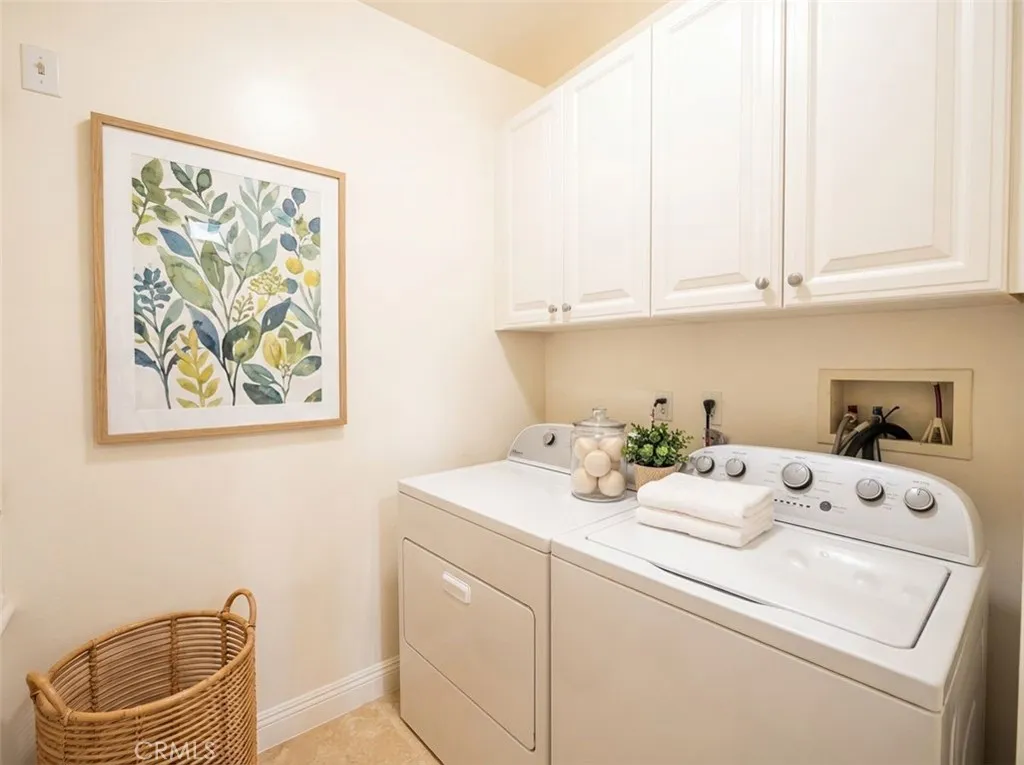 Additional image 11 of 143 N Arnaz Dr Unit 204, Beverly Hills, CA 90211