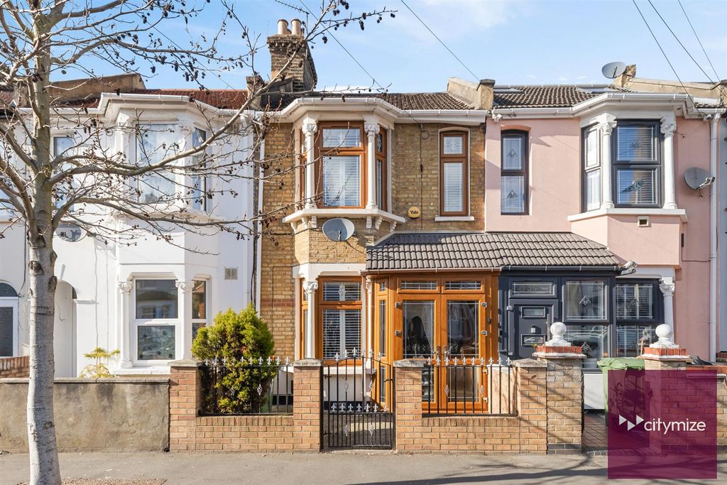 Additional image 12 of 3 bed terraced house for salePrestbury Road, Forest Gate, London E7