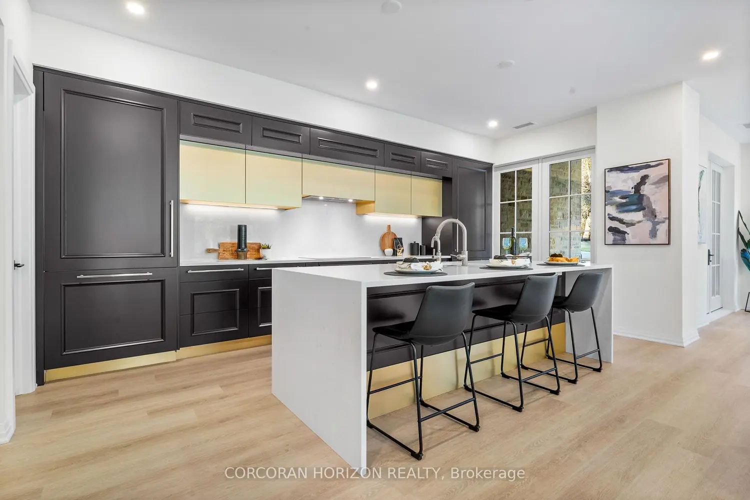 Additional image 4 of 6523 Wellington 7 Road 32