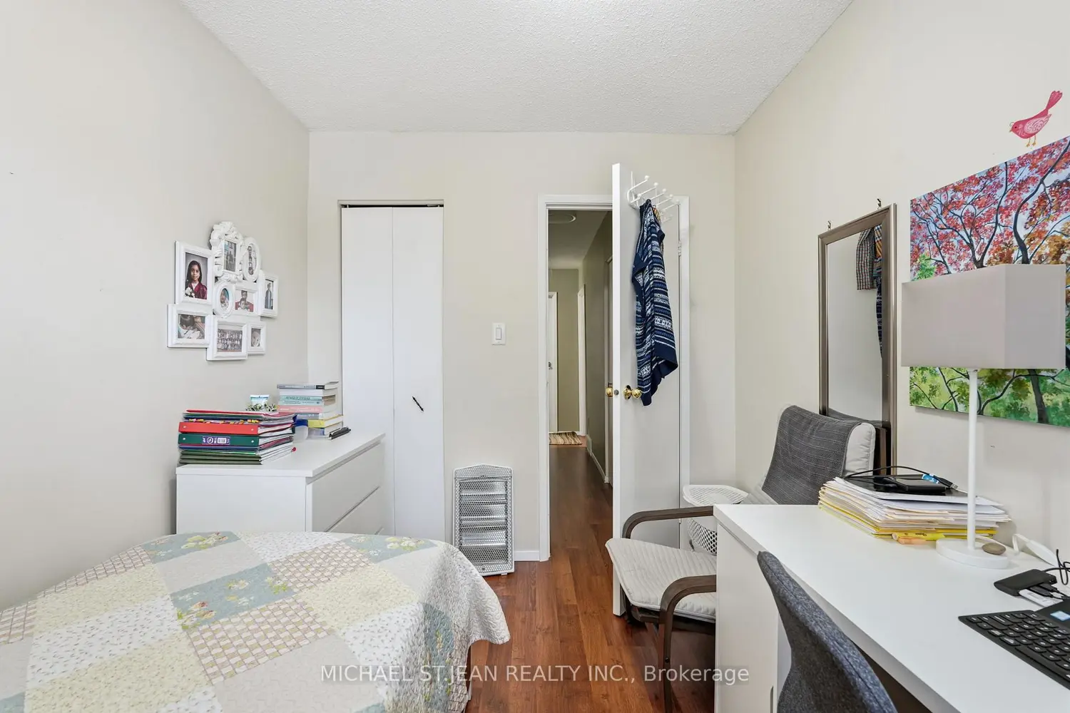 Additional image 12 of 1440 Garth Street 30