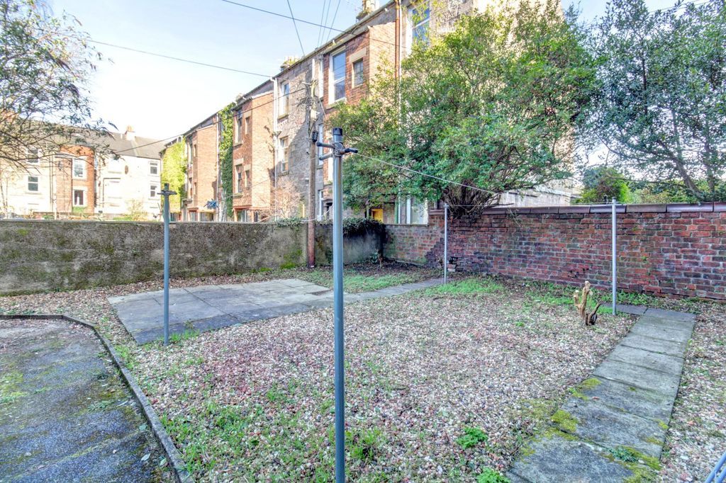 Additional image 12 of 2 bed flat for saleKnoxland Square, Dumbarton G82